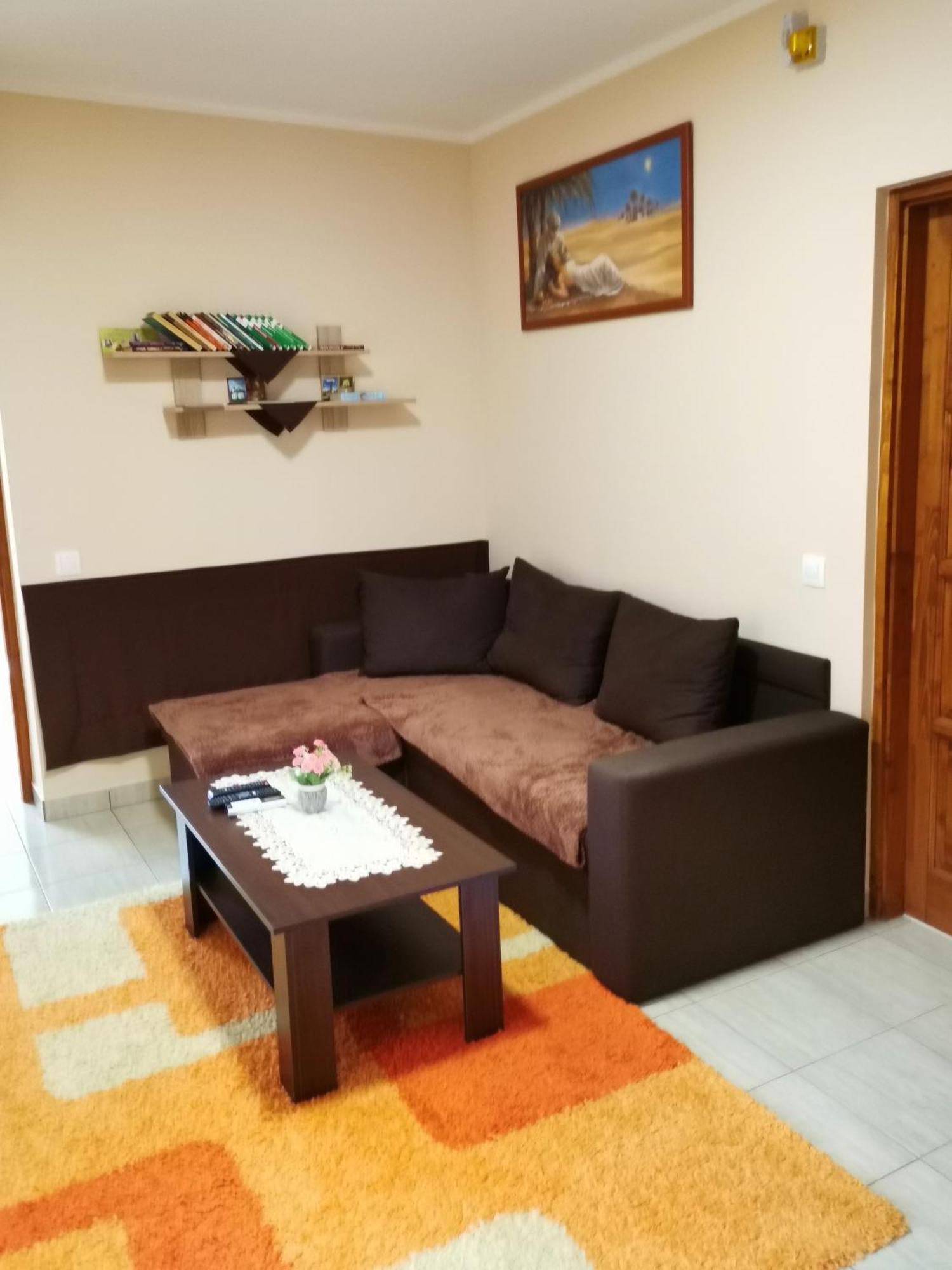 Apartmán Okerka Vendeghaz Csesztreg Exteriér fotografie
